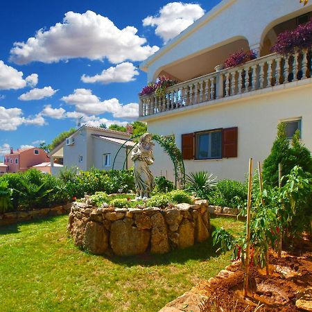 Apartments Vrcevan 811 Medulin Luaran gambar
