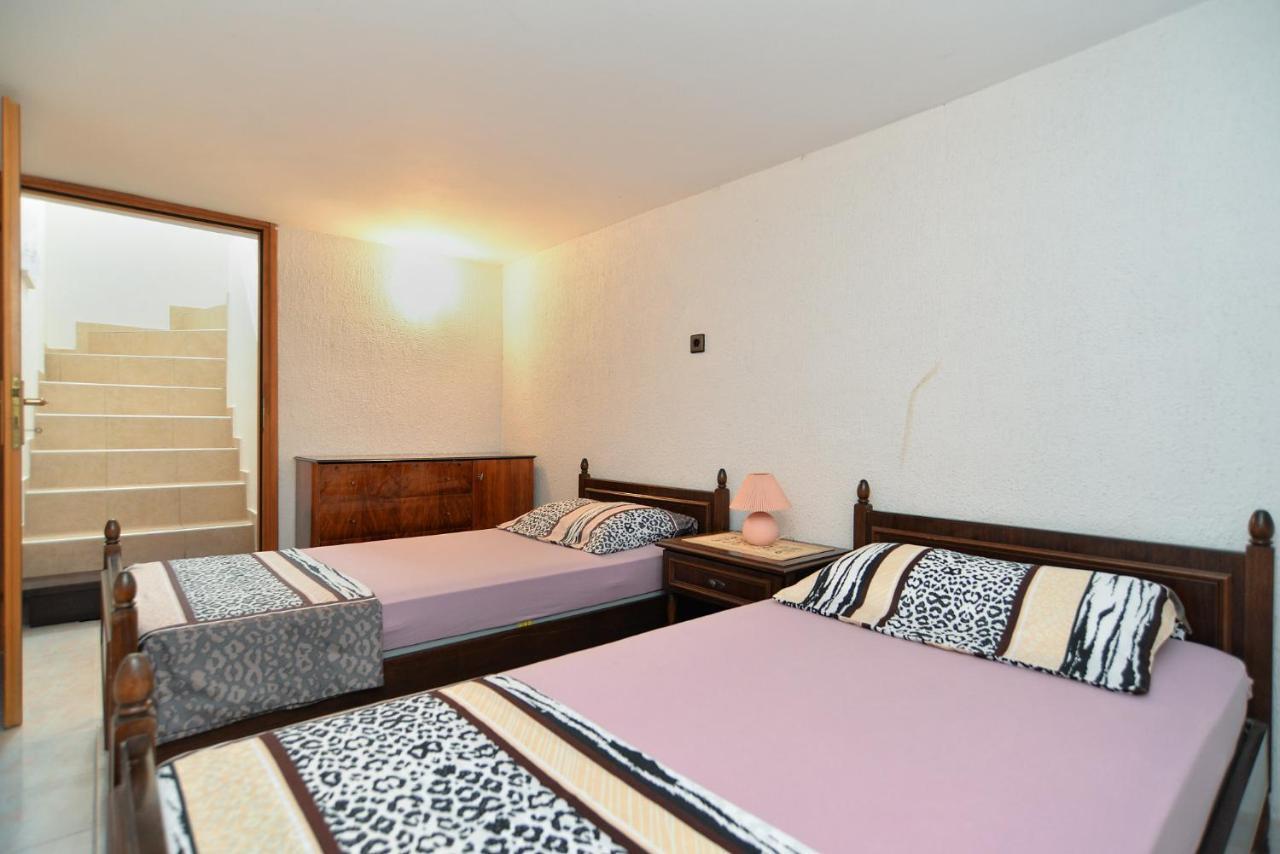 Apartments Vrcevan 811 Medulin Luaran gambar