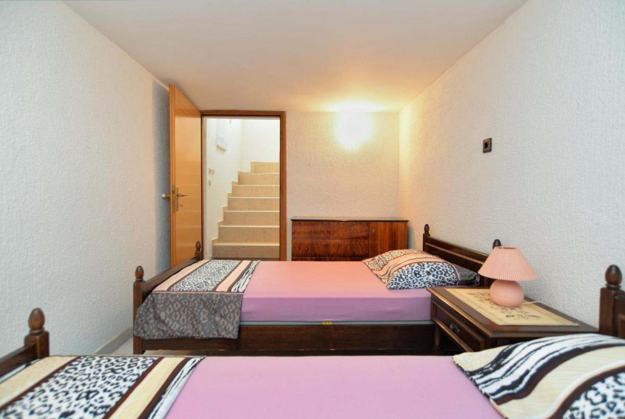 Apartments Vrcevan 811 Medulin Luaran gambar