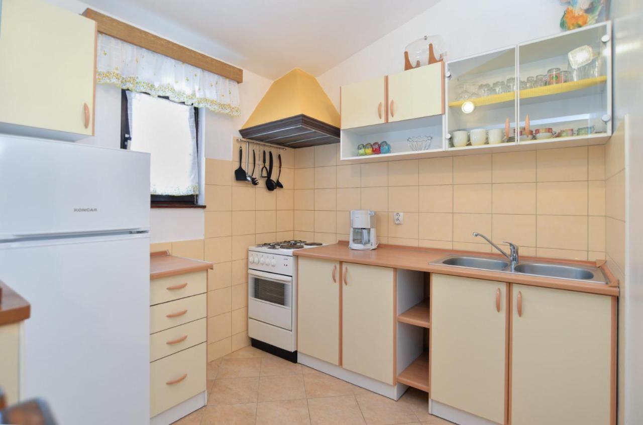 Apartments Vrcevan 811 Medulin Luaran gambar