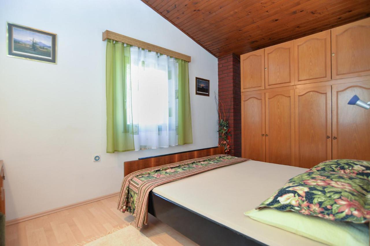 Apartments Vrcevan 811 Medulin Luaran gambar